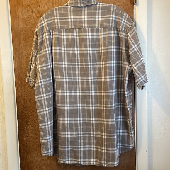 Covington Men’s Sz L Short Sleeve Business Casual Shirt - Picture 2 of 5